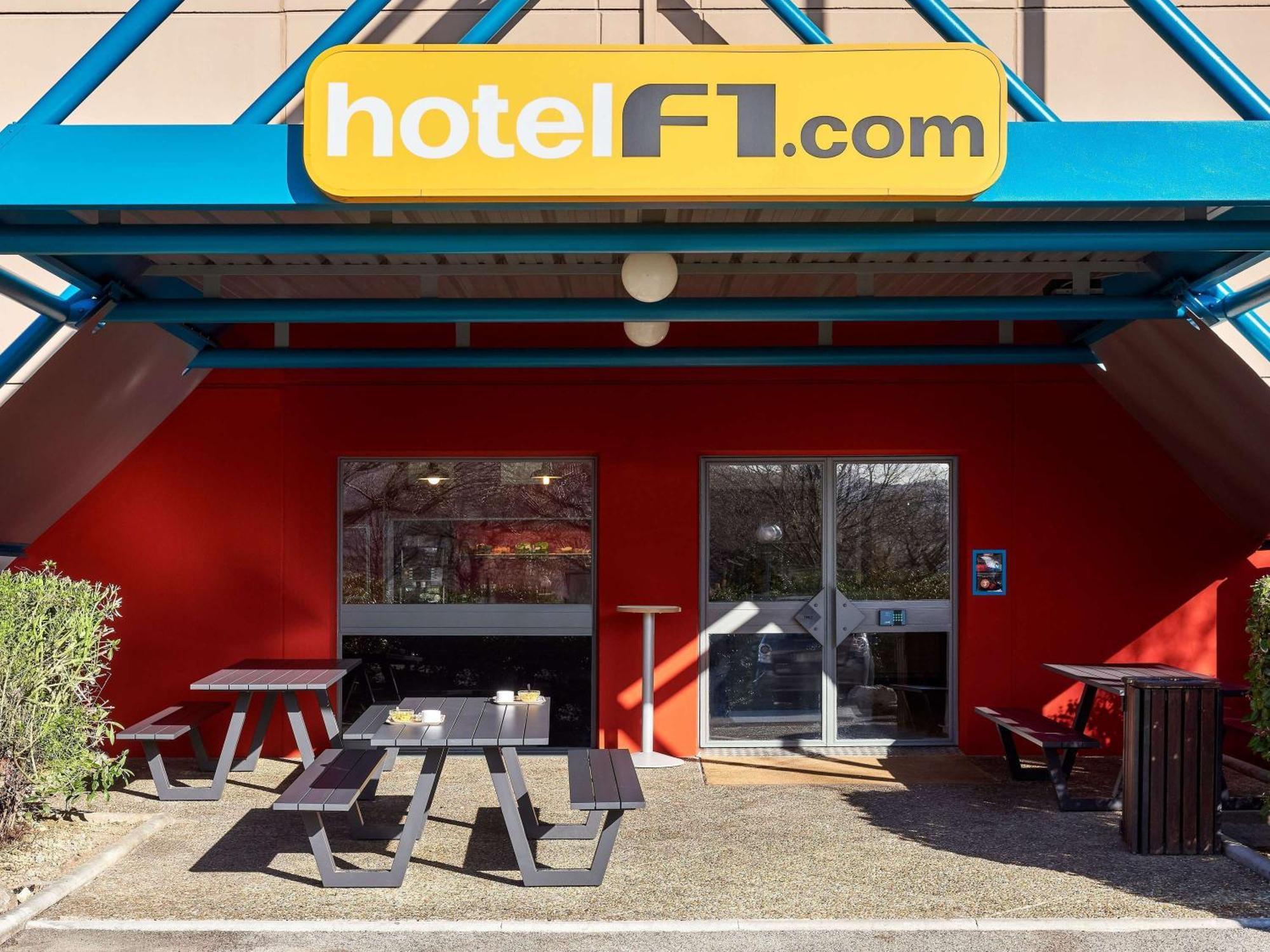 Hotelf1 Le Mans Nord Saint-Saturnin  Exterior foto