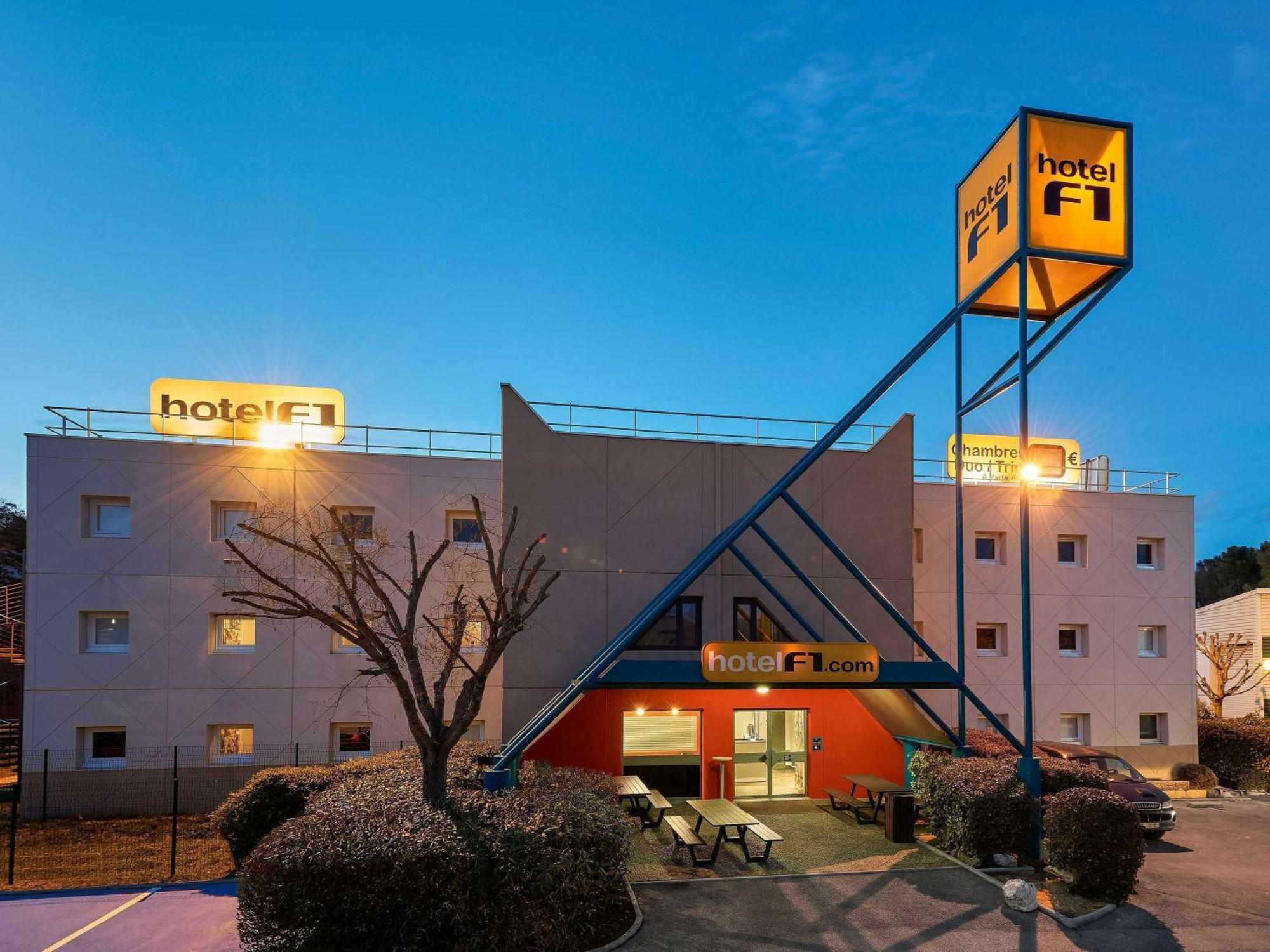 Hotelf1 Le Mans Nord Saint-Saturnin  Exterior foto